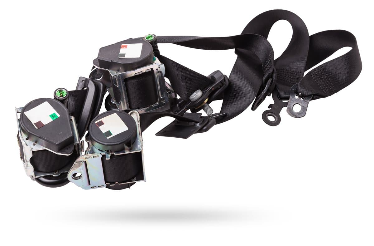 Seat-belt pretensioners (retractors)
